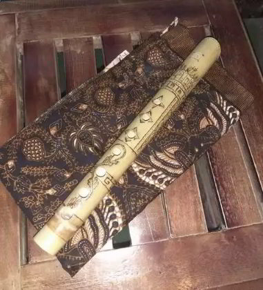 alat-musik-tradisional-yang-ditiup-bansi-alas