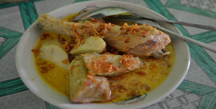 Lontong tuyuhan, kuliner ndeso khas Kota Rembang