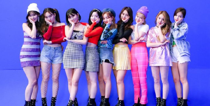 outfit TWICE