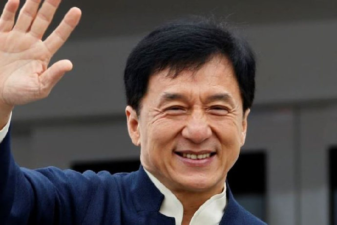 Apa yang kamu ketahui tentang biografi Jackie Chan?
