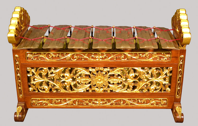 Bagaimana fungsi dari alat  musik  tradisional Slenthem  