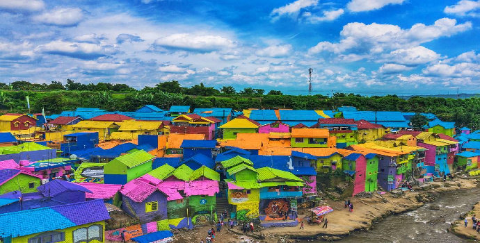 kampung warna warni malang