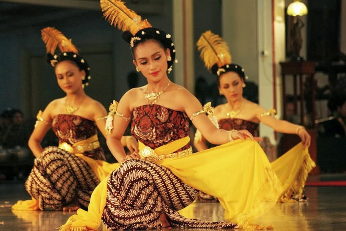 tari klasik Yogyakarta