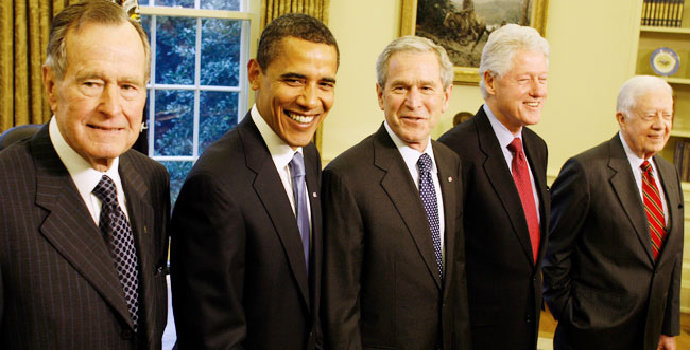 George W. Bush dan Barack Obama