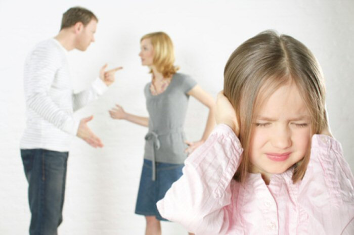 Apa yang dimaksud dengan konflik pekerjaan-keluarga atau work-family conflict ?