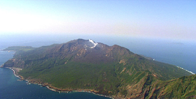 gunung suwanose