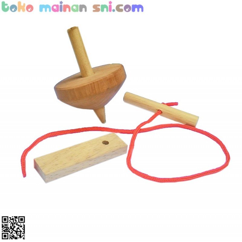 Bagaimana tata cara bermain gasing  tradisional dari kayu  