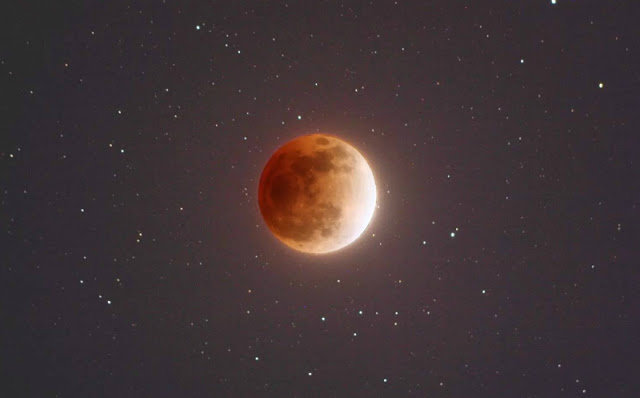 gerhana bulan blood moon